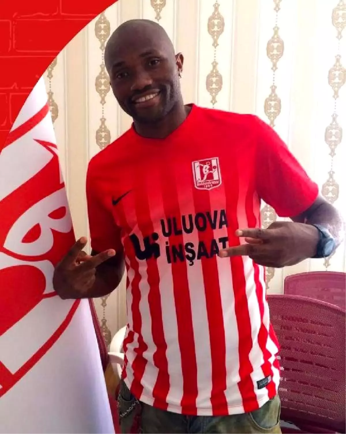 Balıkesirspor\'da Gündem Bekamenga (Habere Ek)