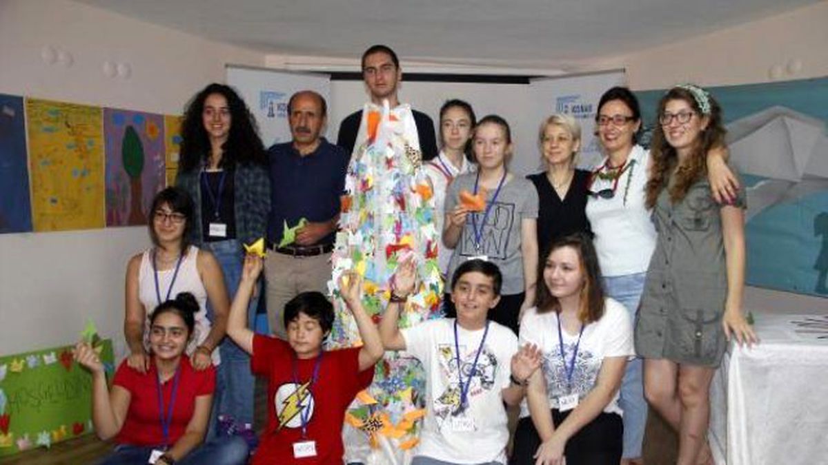 Barış İçin Bin Turna Kuşu Yaptılar