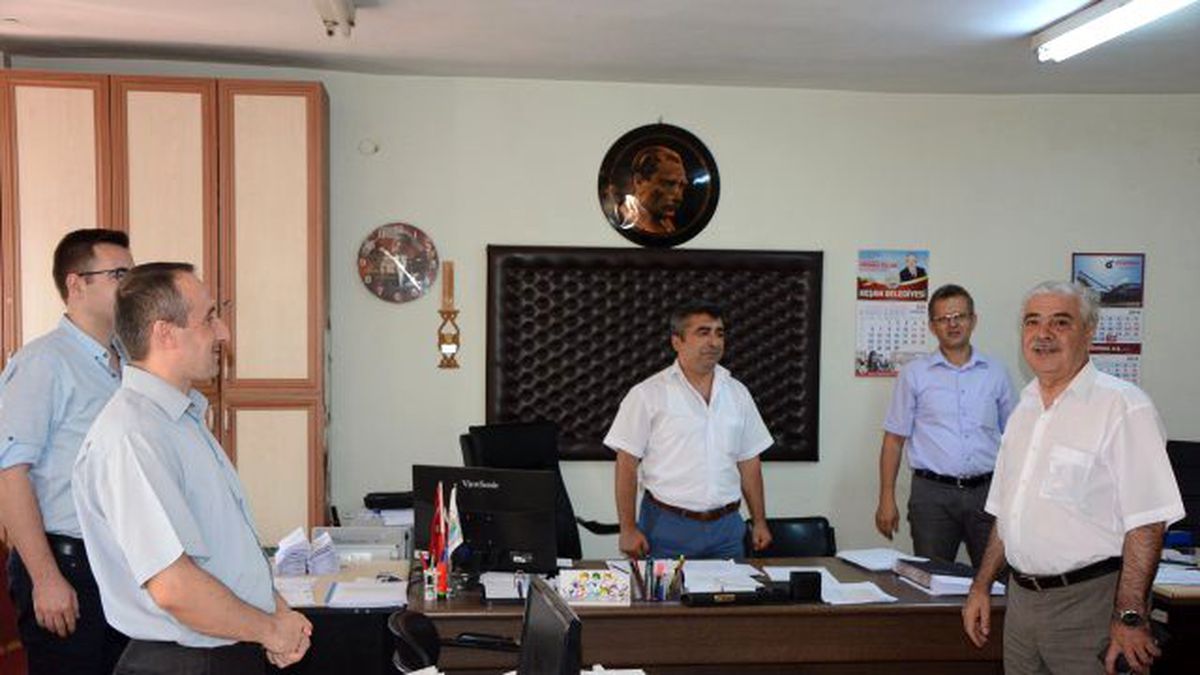 Başkan Özcan Personeli İle Bayramlaştı
