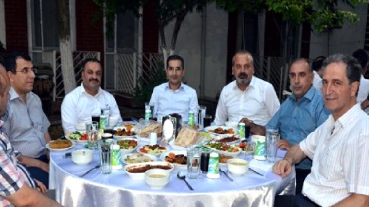 Dicle Elektrik Ailesi Diyarbakır\'daki İftarda Buluştu