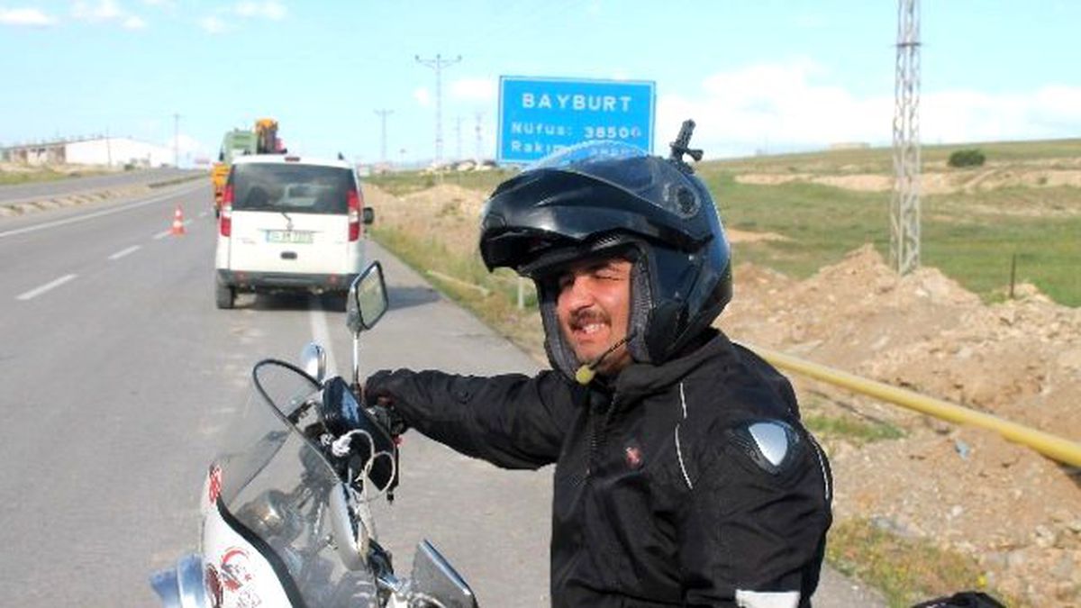 Engelliler İçin Motosikletiyle Türkiye\'yi Dolaşıyor