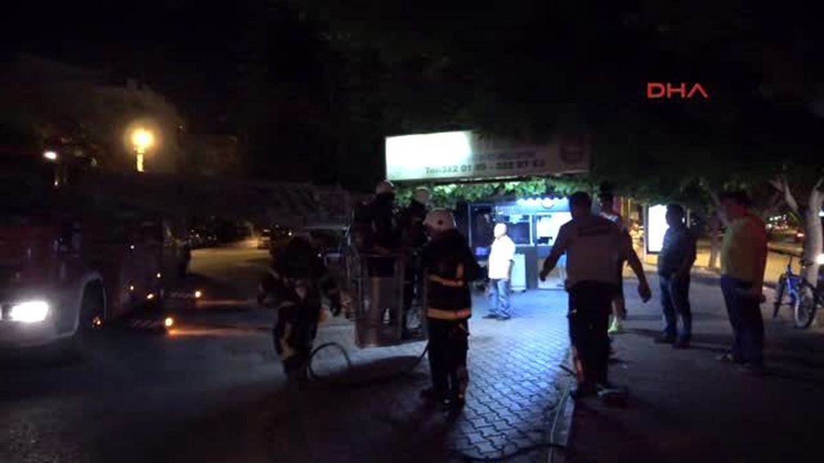 Estetik Cerrahın Ofisi Yandı