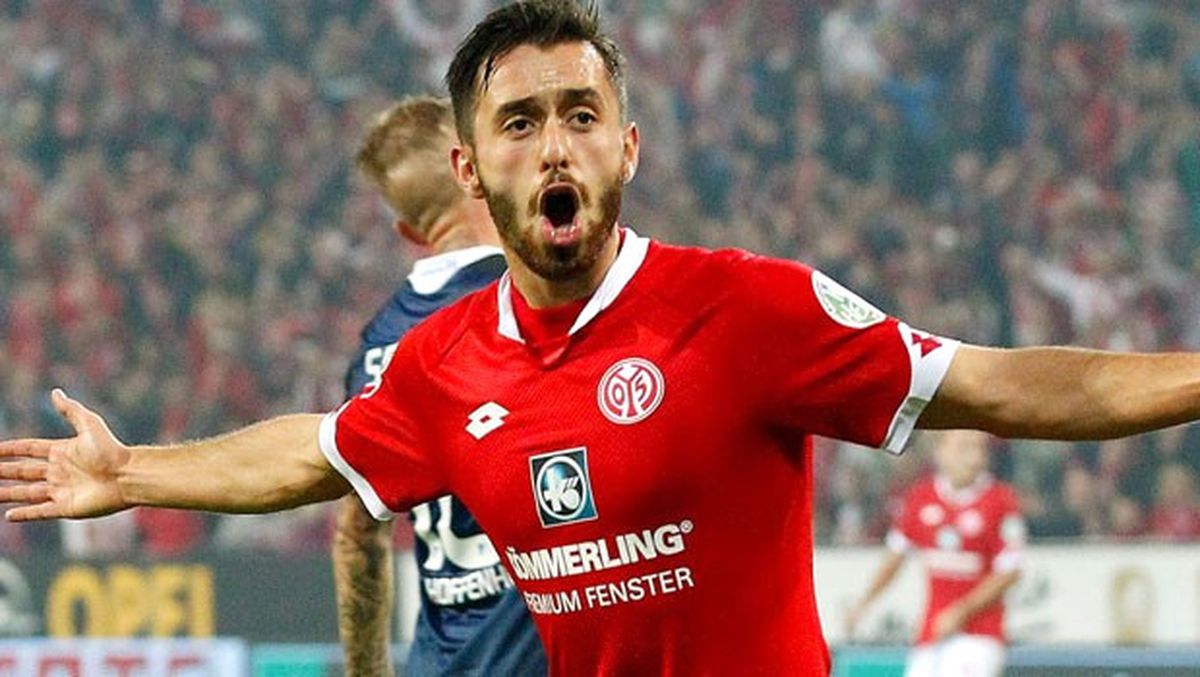 Galatasaray, Yunus Mallı\'yı Transfer Etmek İstiyor