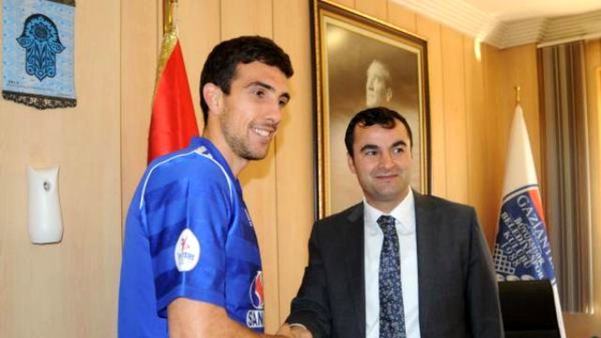 Gaziantep Büyükşehir Belediyespor, Hırvat Damir\'i Kadrosuna Kattı