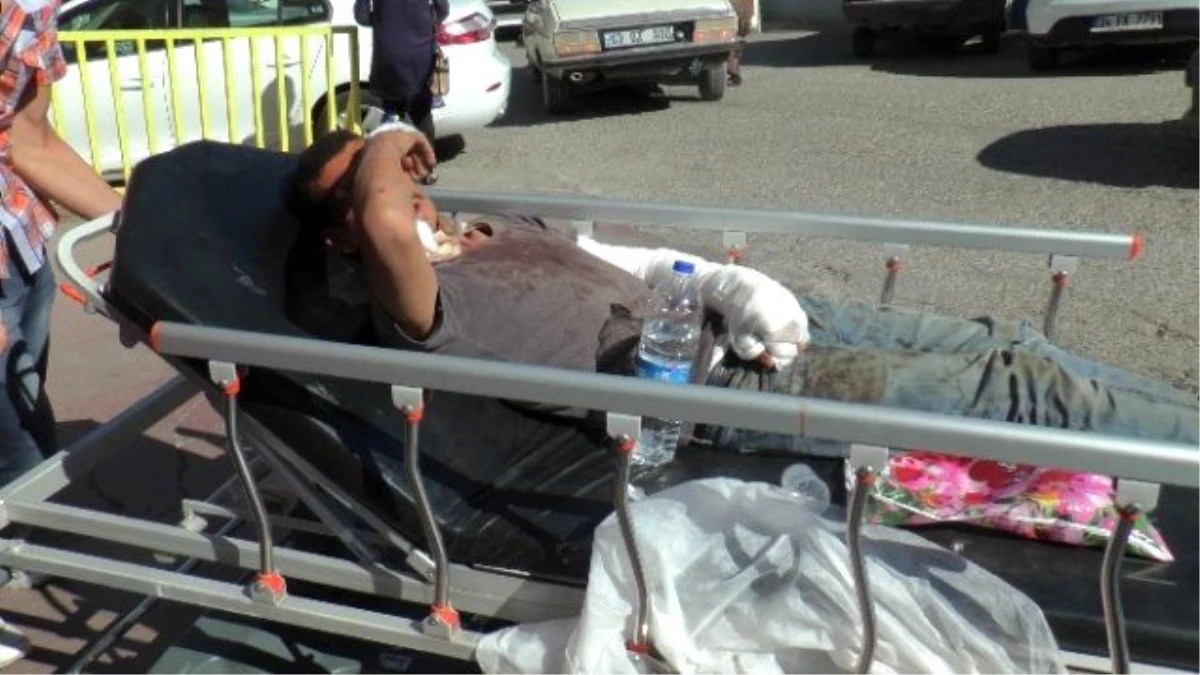 İnşaattan Düşen Suriyeli İşçi Yaralandı