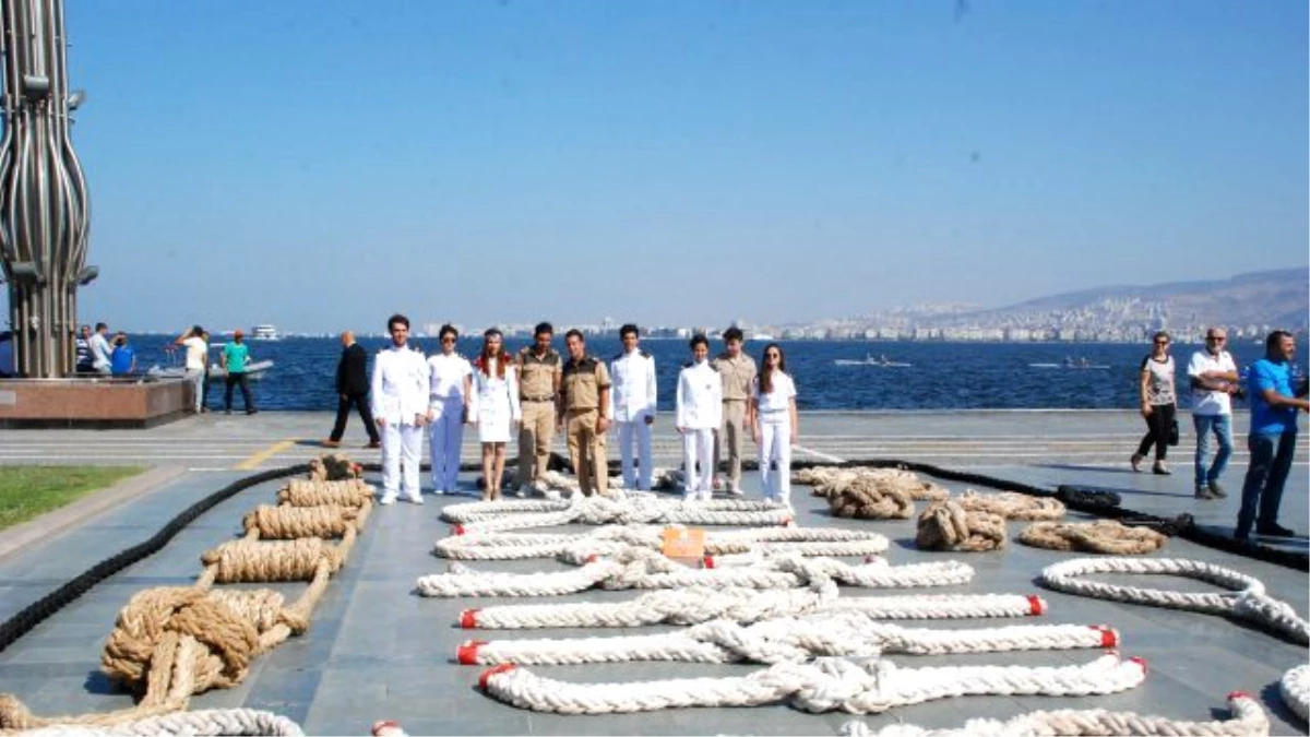 İzmir\'de 1 Temmuz Denizcili ve Kabotaj Bayramı Kutlandı