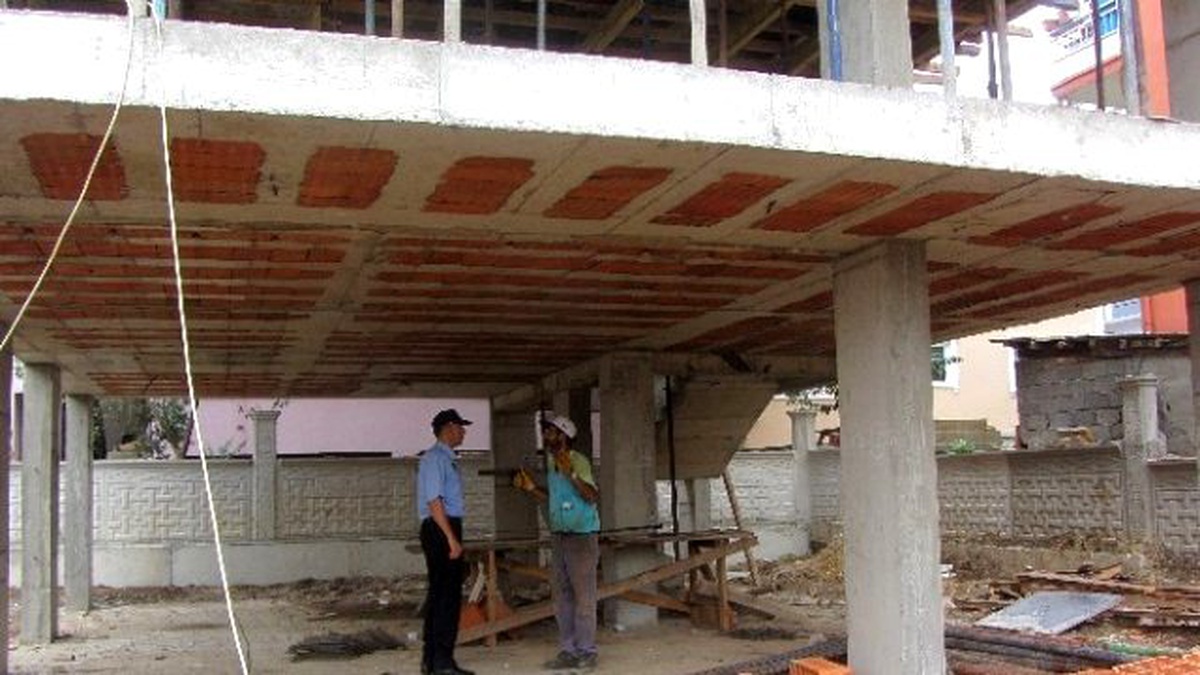 Körfez Zabıtasından İnşaatlara Sıkı Denetim