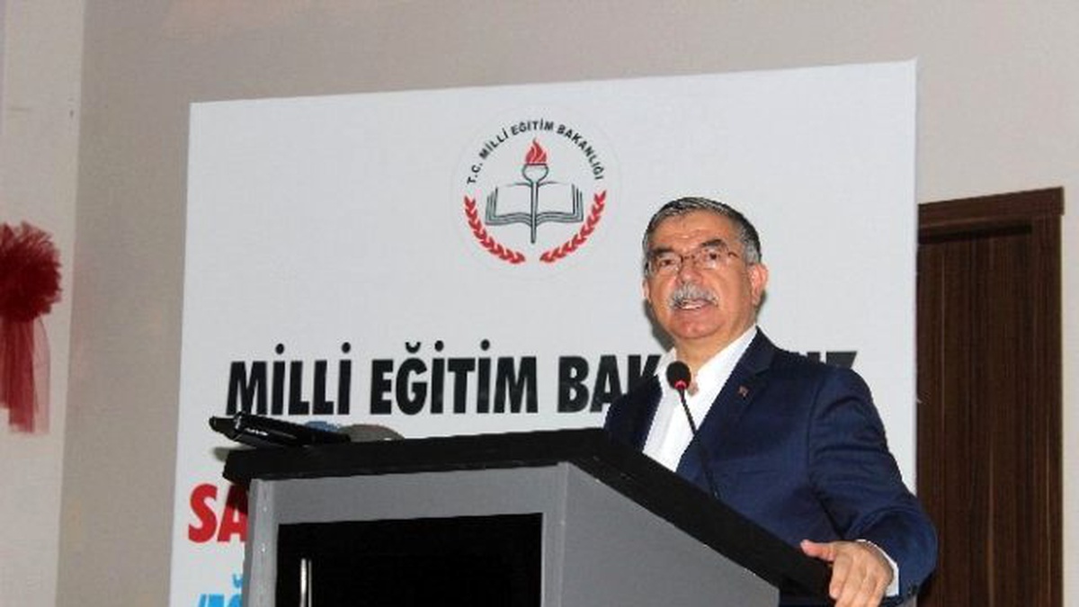 Milli Eğitim Bakanı İsmet Yılmaz, Muş\'ta