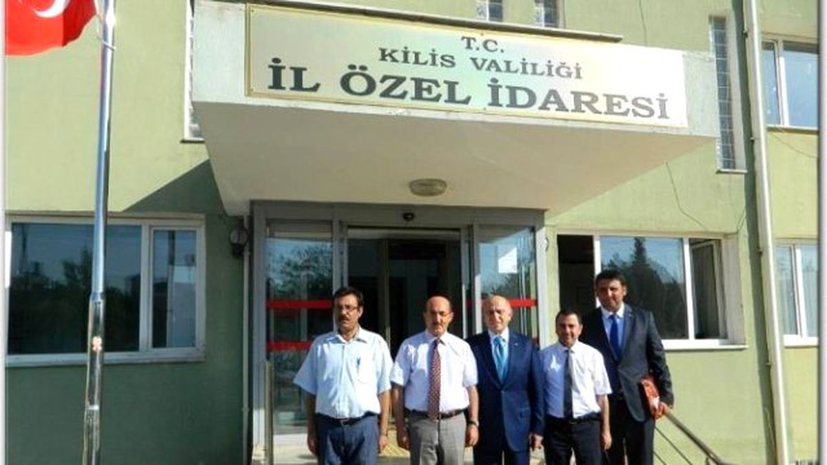Nihat Özdemir, İl Özel İdare Genel Sekreteri Mustafa Bolat\'ı Ziyaret Etti