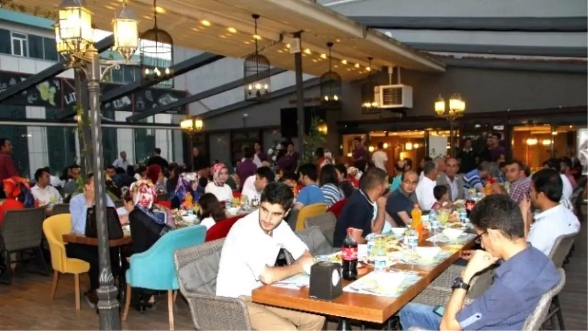 Sağlıkçılar Özsüt\'te Bir Araya Geldi