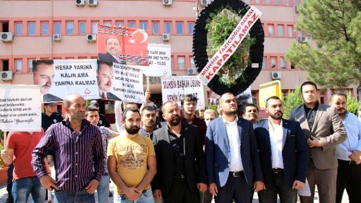 Takipsizlik Kararını Siyah Çelenkle Protesto Ettiler
