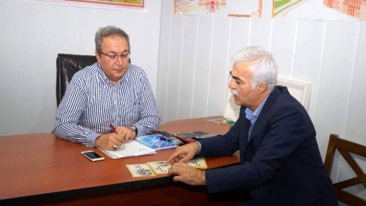 Ünver, Güvenlik Güçlerine Tebrik Kartı Kampanyasına Katıldı