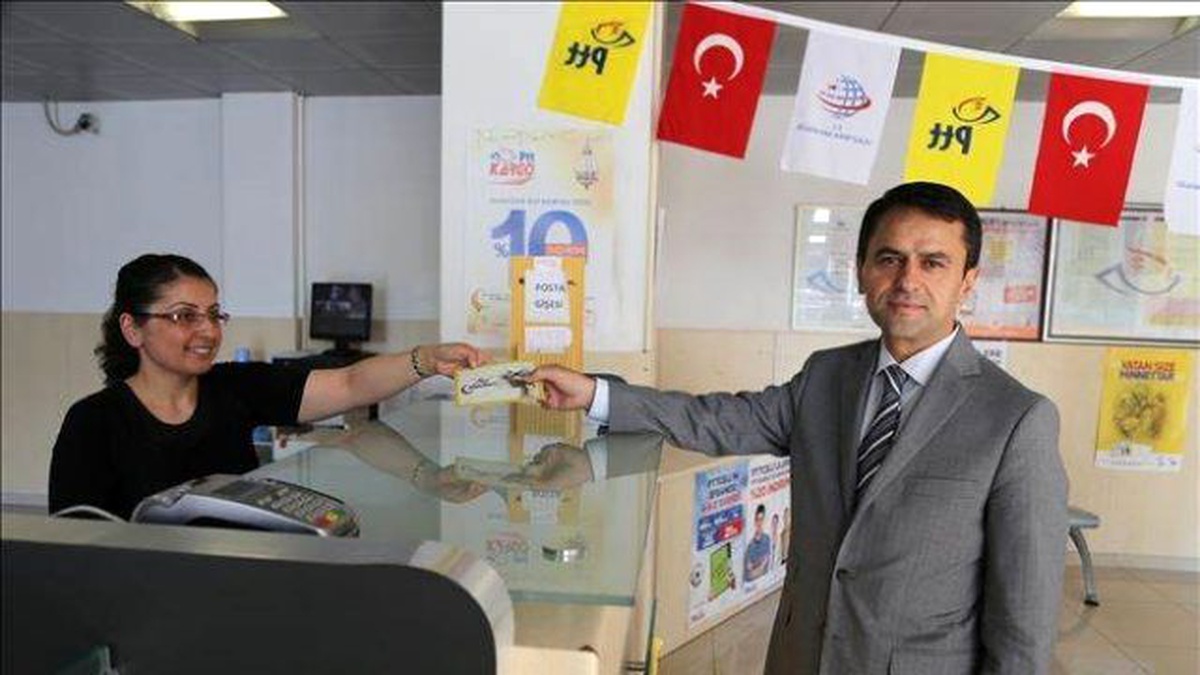 Vali Aktaş, Güvenlik Güçlerine "Vatan Size Minnettar" Yazılı Kartpostal Gönderdi