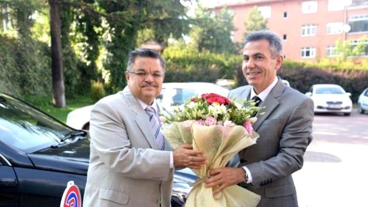 Vali Elban\'dan Başkan Yağcı\'ya İadeyi Ziyaret