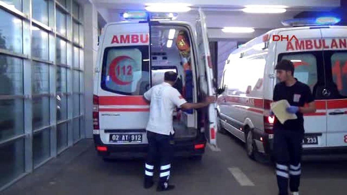 Adıyaman\'da Su Şakası Kavgası 3 Yaralı, 2 Gözaltı