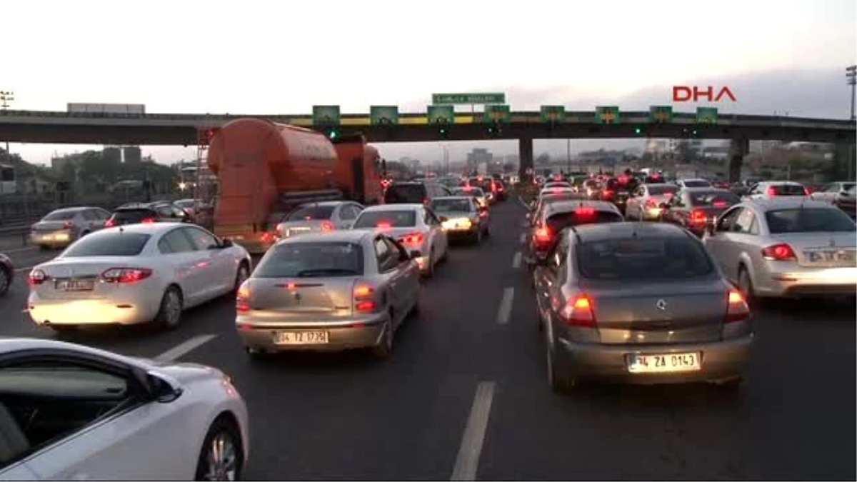 Çamlıca Gişelerde Bayram Yoğunluğu