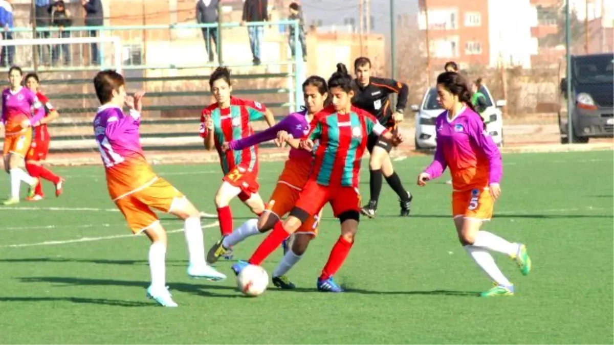 Kadın Futbol Takımlarında Rakipler Belli Oldu