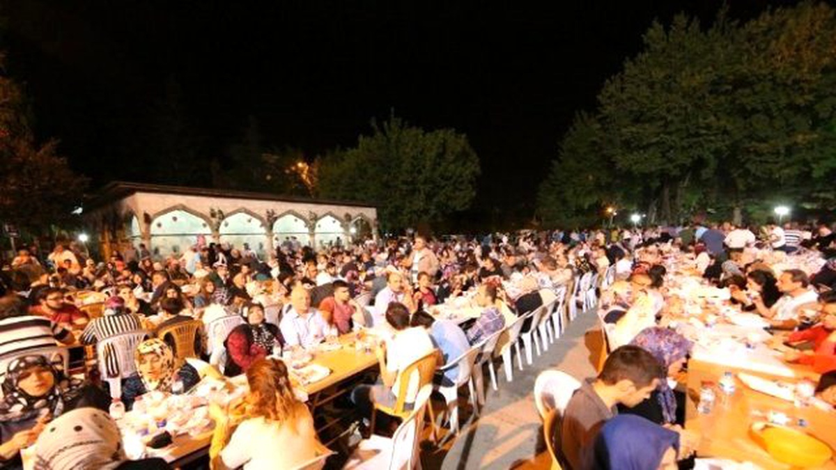 Melikgazi Belediyesi Kayserilileri Sahurda Buluşturdu