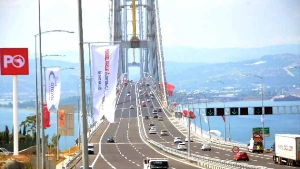 Osmangazi Köprüsü\'nde Bayram Yoğunluğu