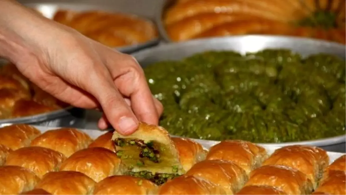 Tonlarca Baklava Gaziantep\'ten Yola Çıktı