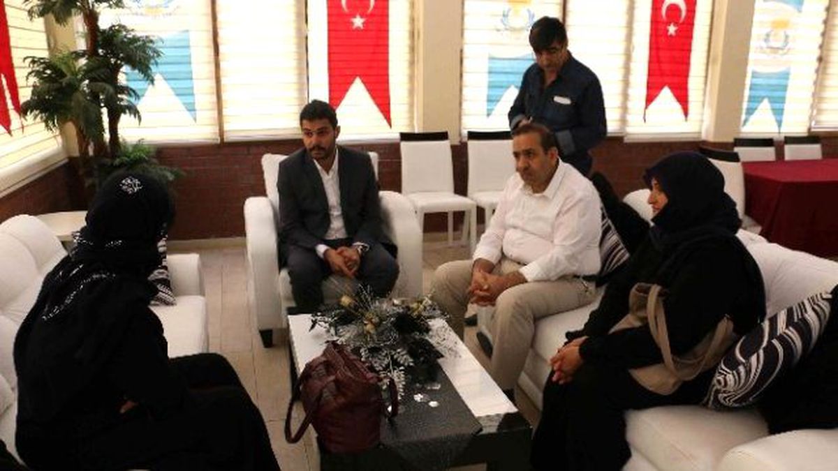 Vatandaşlar Halk Günü Toplantısı\'nda Taleplerine Yanıt Buldu