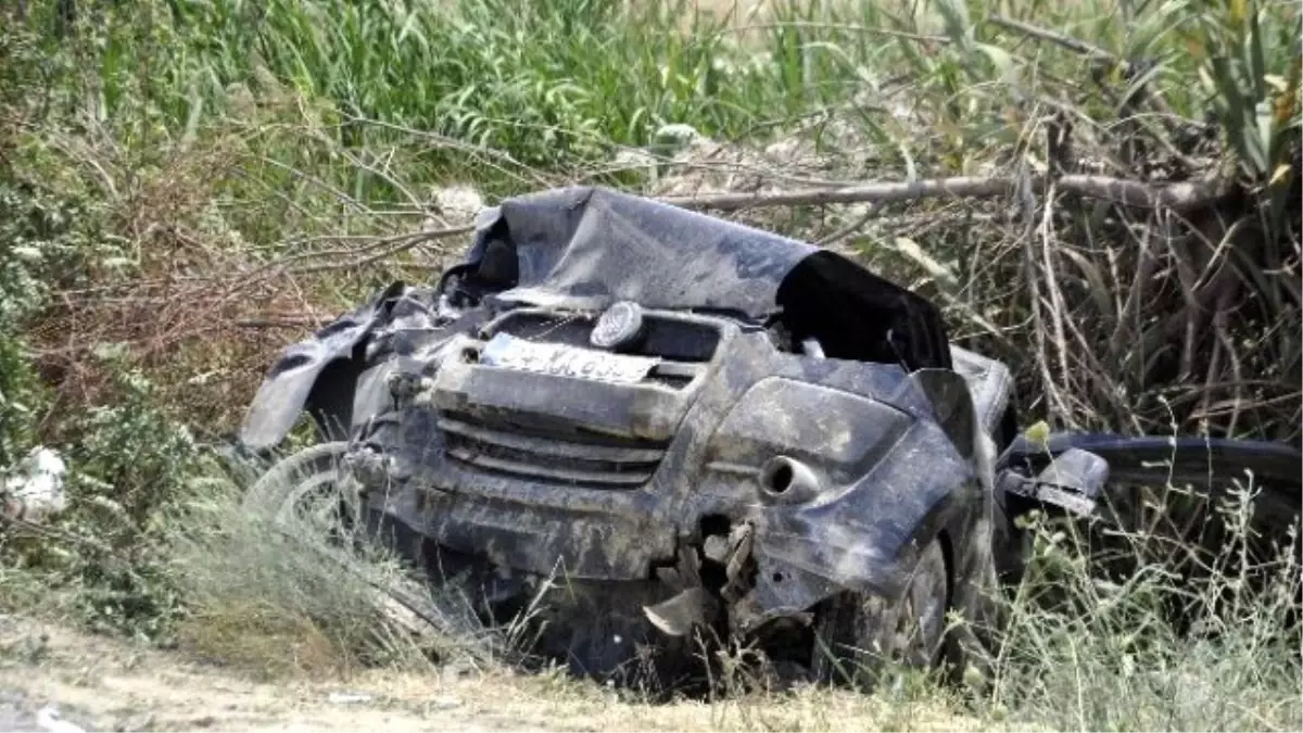 Afyonkarahisar\'da Trafik Kazası: 6 Yaralı