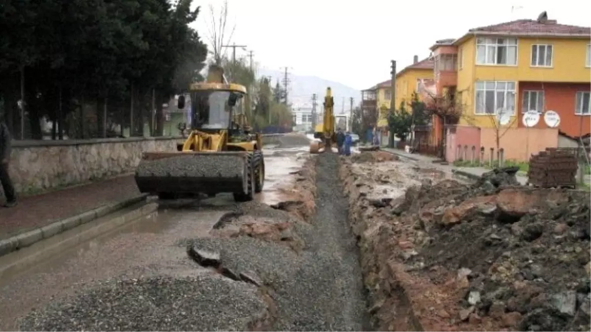 Büyükşehir, Alt Yapı Çalışmalarına Devam Ediyor