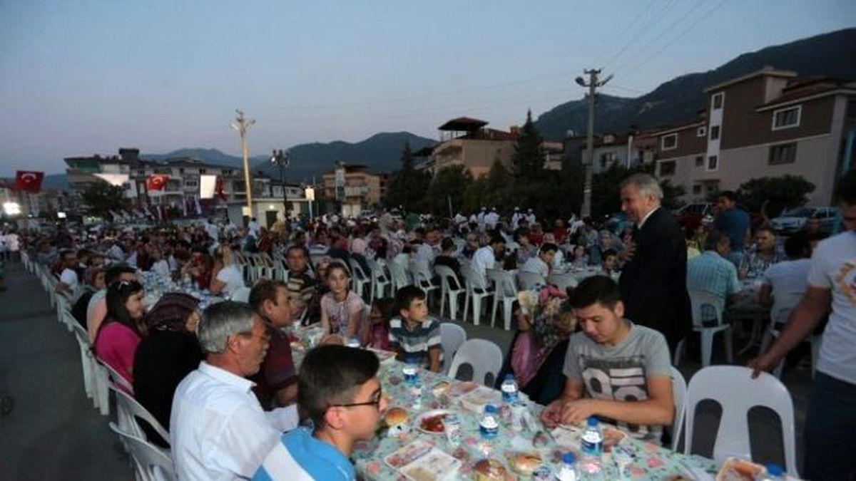 Denizli Büyükşehir İftarı Bağbaşı\'nda Kuruldu