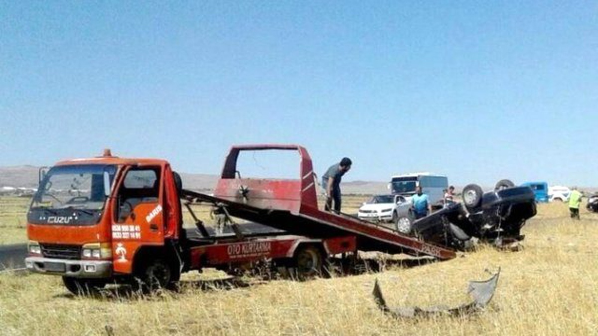 Diyarbakır\'da Trafik Kazası: 1 Ölü, 6 Yaralı