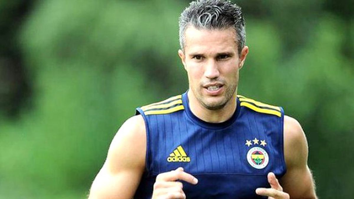 İngiliz Basını: Robin van Persie, West Ham ve Crystal Palace'a Önerildi