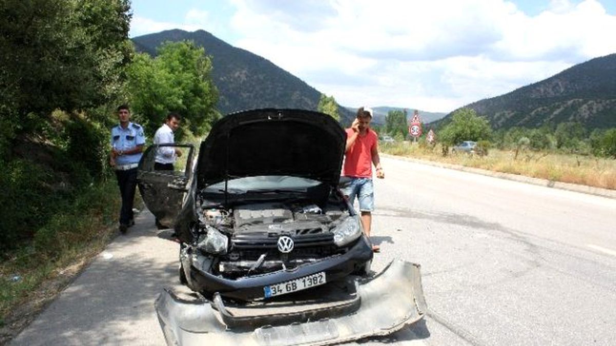 Karabük\'te Trafik Kazası: 3 Yaralı