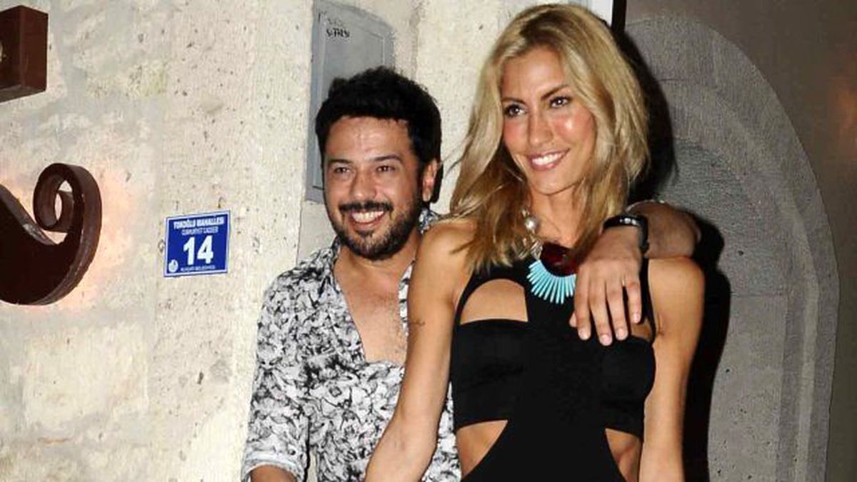 Çağla Şıkel, Emre Altuğ'un Şarkılarını Dinlemiyor