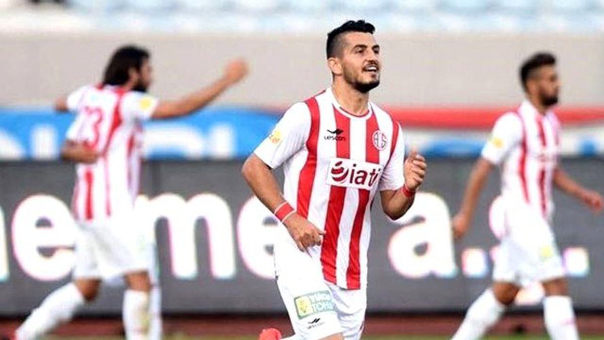 Galatasaray, Emrah Başsan'la Sözleşme İmzaladığını KAP'a Bildirdi