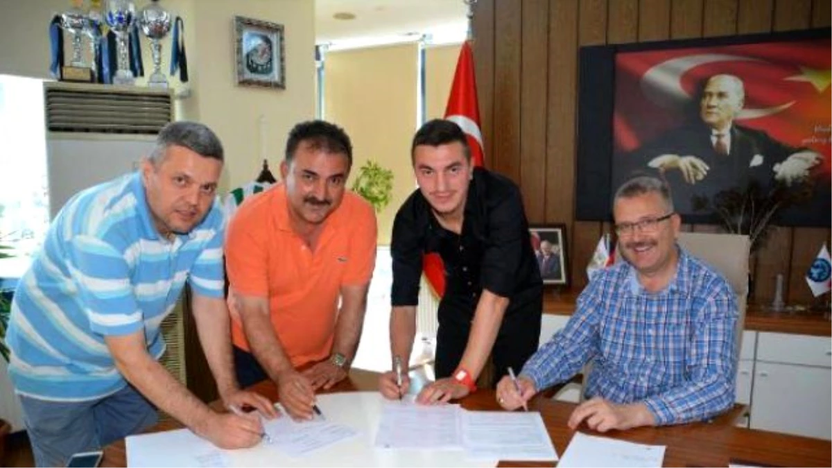 Karacabey Belediyespor İlk Transferini Yaptı