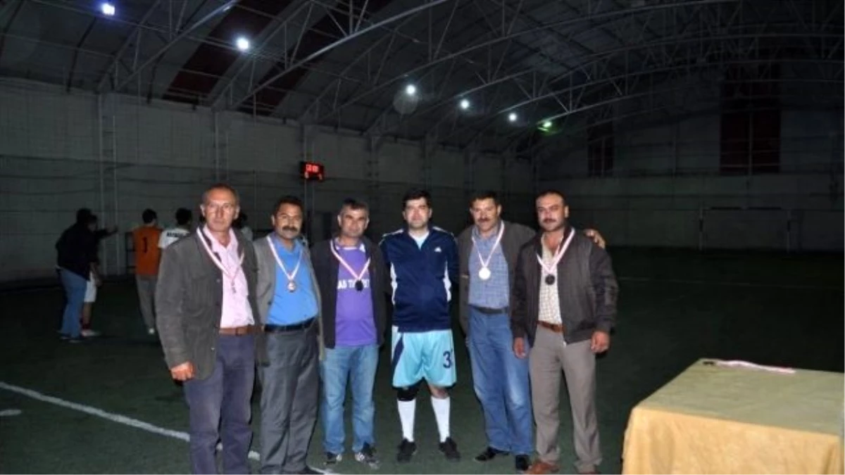 Kaymakamlık Futbol Turnuvasını Arpaçay 112 Kazandı