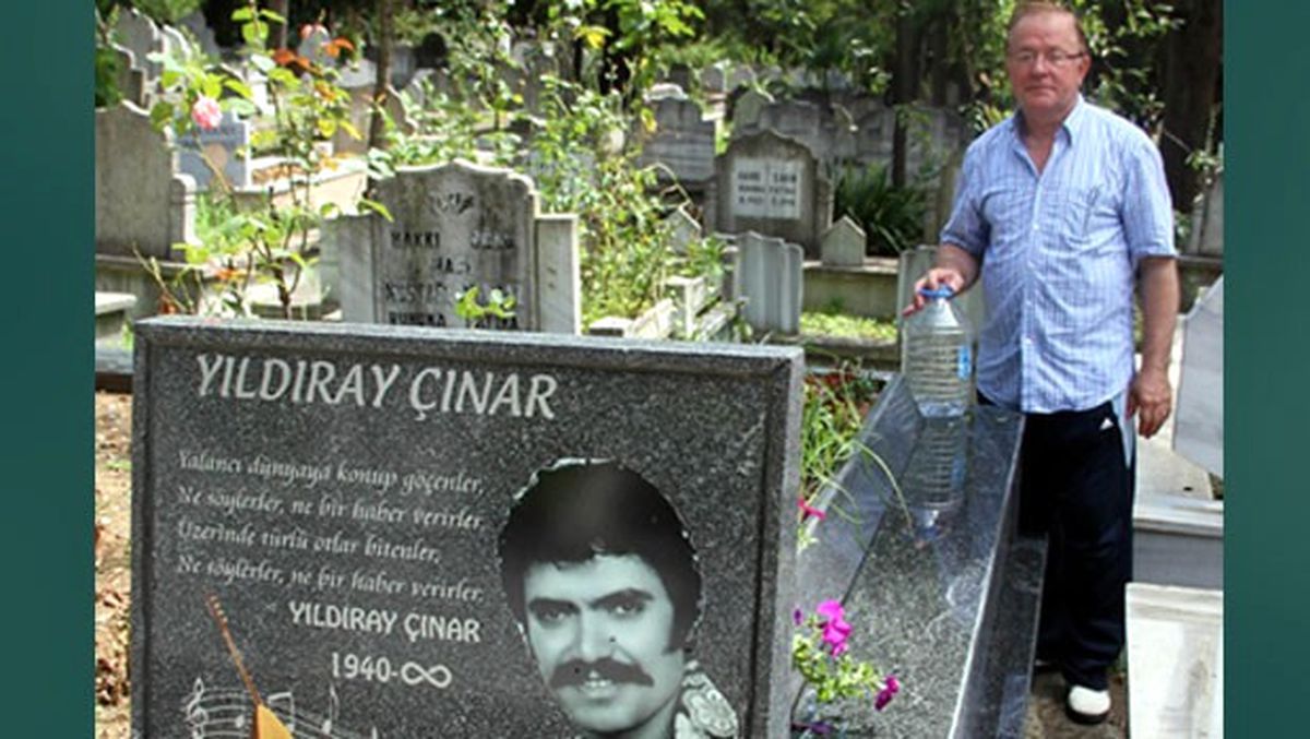 O Burada Yatarken, Ben Evde Rahat Uyuyamıyorum