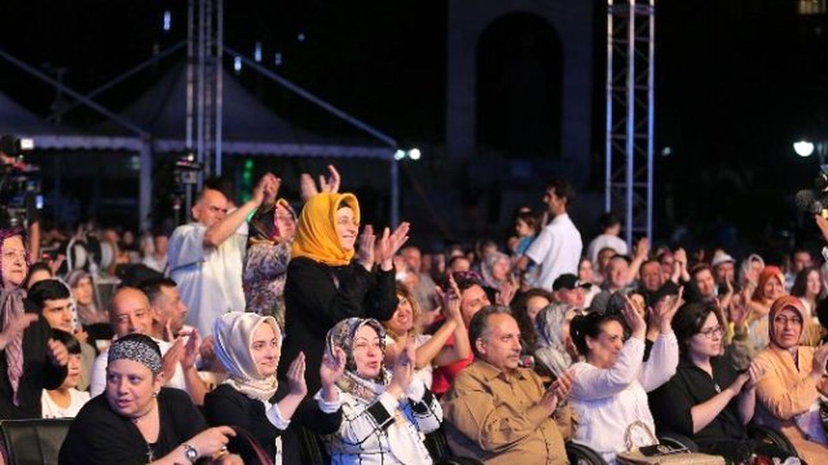 Ramazan Sokağı İlahilerle Kapandı