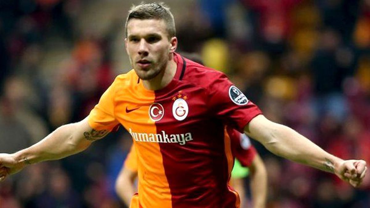 Sporting Lizbon Hocası Jesus: Podolski Tam Bize Göre