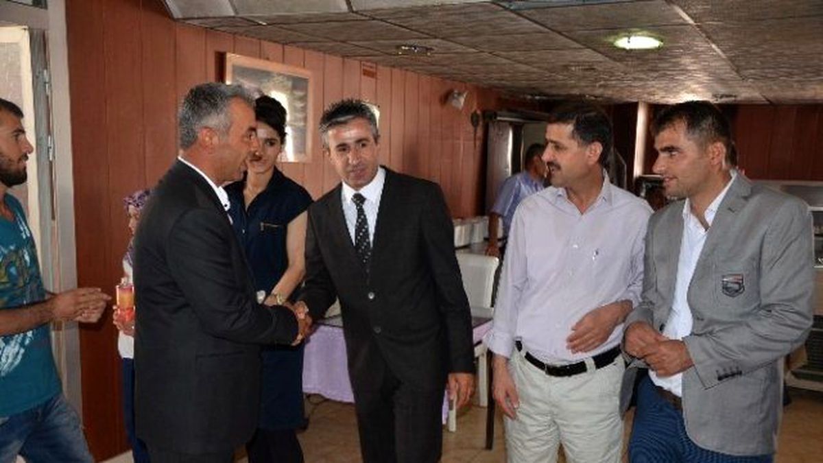 AK Parti\'den Bayramlaşma