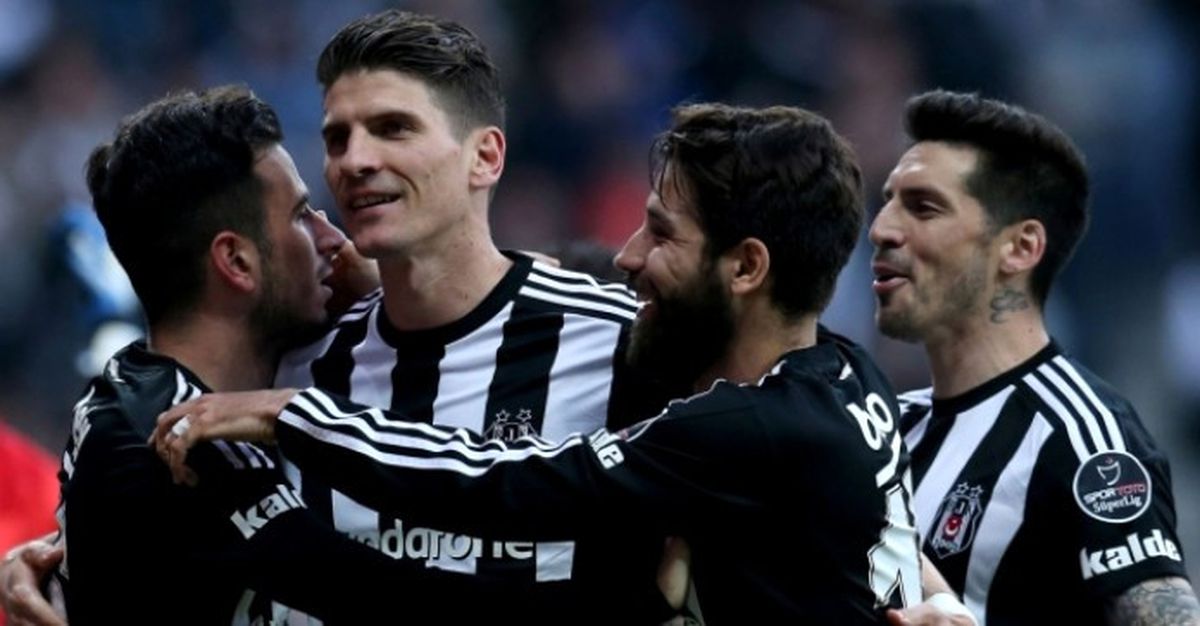 Beşiktaş\'ta Kriz...