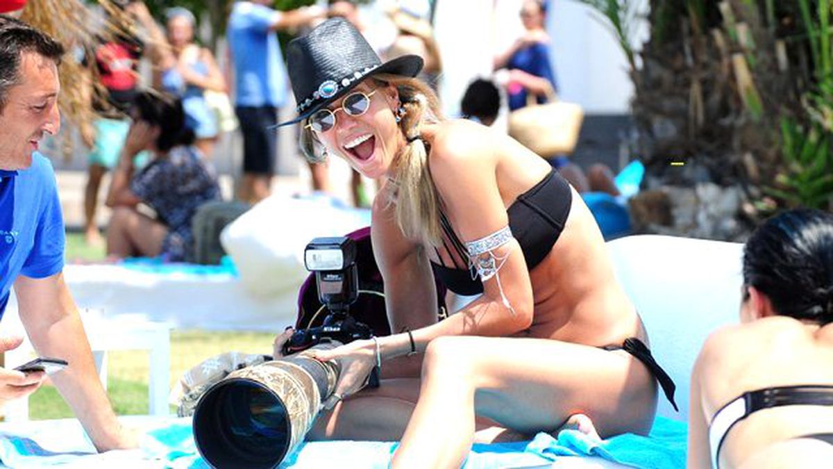 Çağla Şıkel Bodrum Sezonunu Açtı