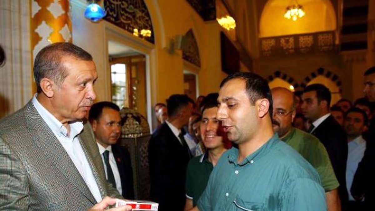 Cumhurbaşkanı Erdoğan'dan 12 Farklı Dilde Bayram Mesajı