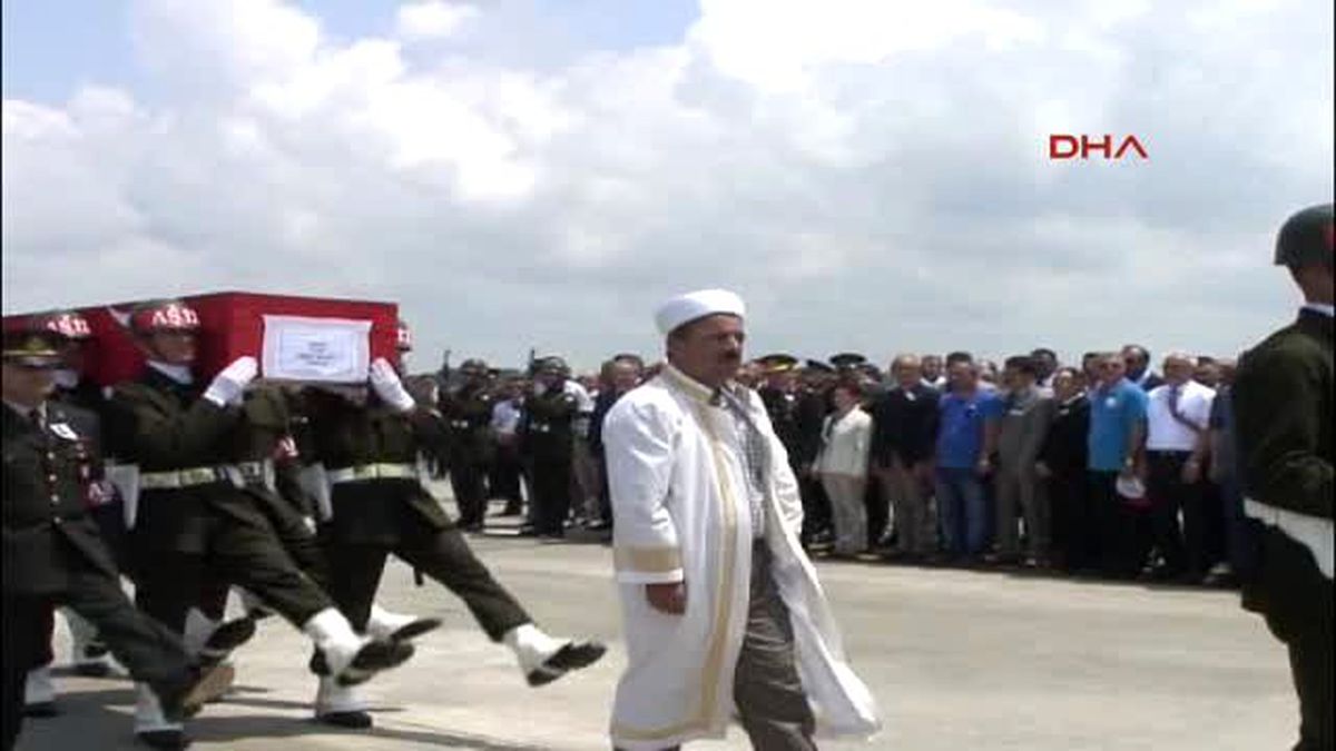 İmam En Zor Görevi Şehit Cenazeleri