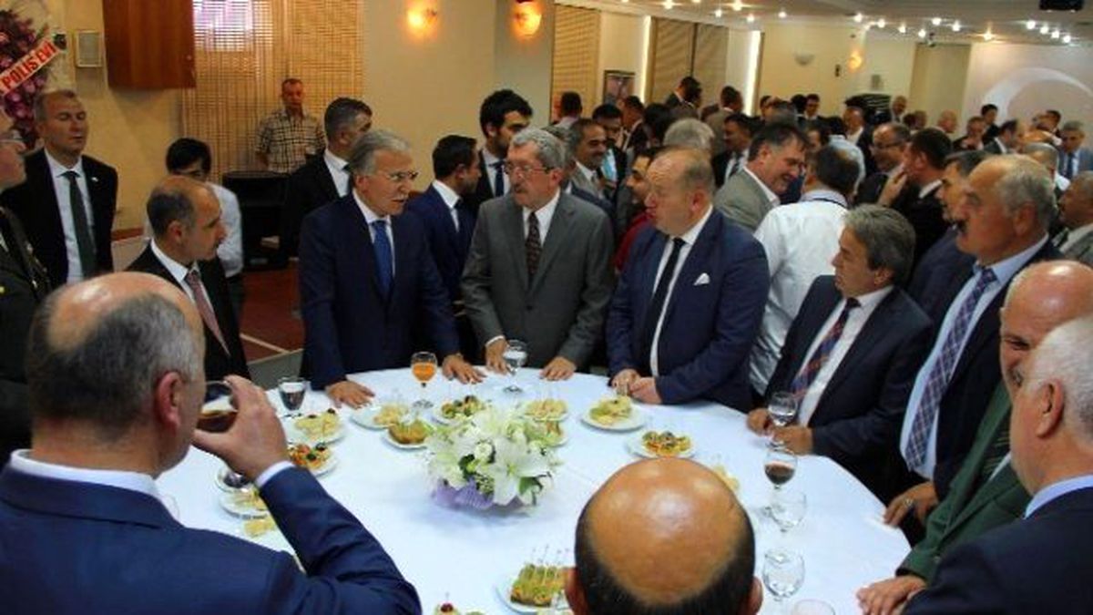 Karabük\'te Protokol Bayramlaştı