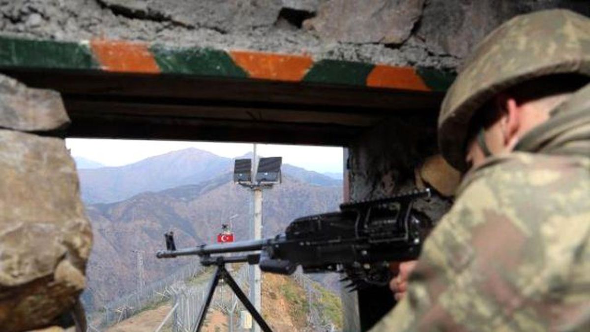 Mehmetçiğin, Gomane Tepe Kışlası'nda Bayram Sevinci