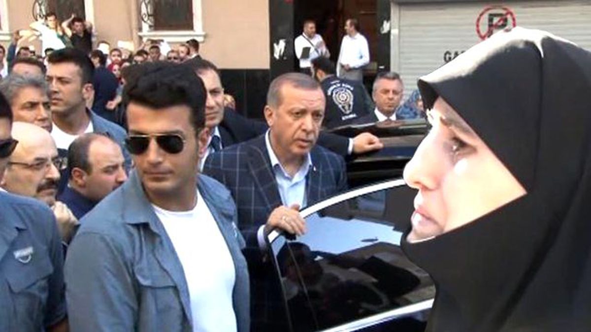 Oğlu Suriye'ye Giden Anne Gözyaşları İçinde Erdoğan'dan Yardım İstedi