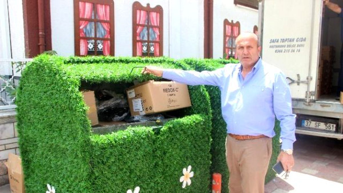 Taşköprü\'de Çöp Konteynırları Çiçek Açtı