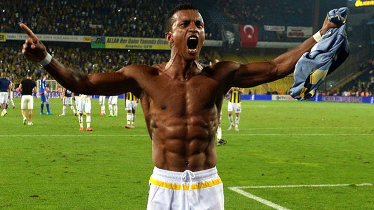 Valencia'ya Giden Nani, İnstagram Üzerinden Fenerbahçe'ye Veda Etti