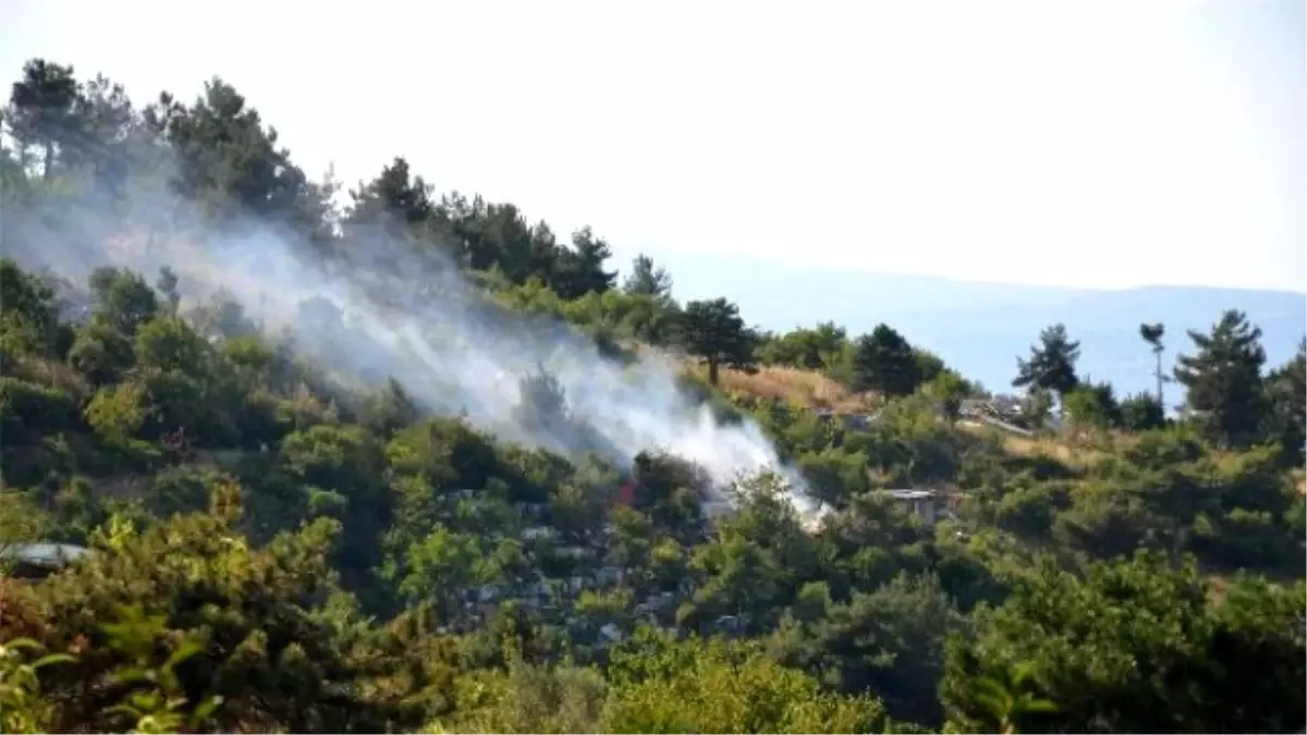 Yangın Söndürme Helikopteri Altında Soğuk Duş