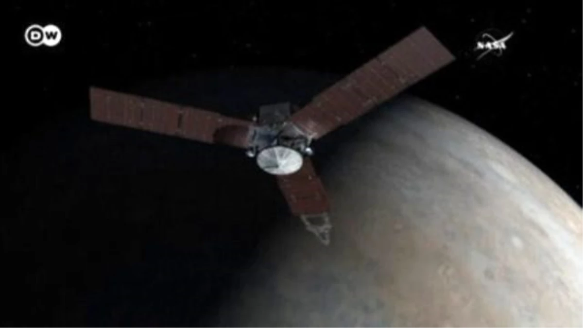 Juno Jupiter\'in Yörüngesine Girdi